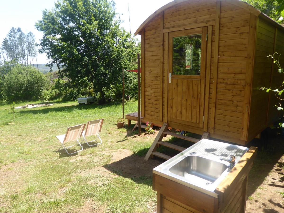 Rosa The Cosy Cabin - Gypsy Wagon - Shepherds Hut, River Views Off-Grid Eco Living Pedrogao Grande Εξωτερικό φωτογραφία