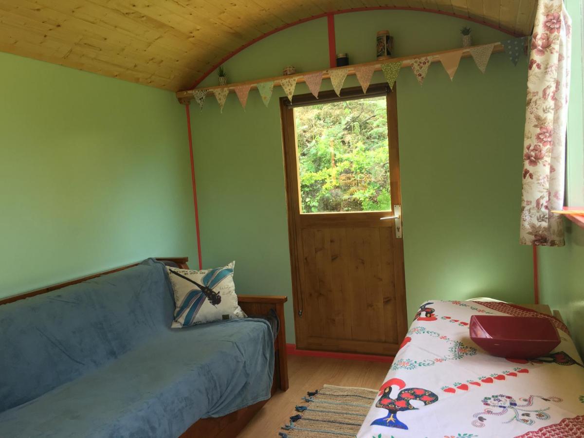 Rosa The Cosy Cabin - Gypsy Wagon - Shepherds Hut, River Views Off-Grid Eco Living Pedrogao Grande Εξωτερικό φωτογραφία